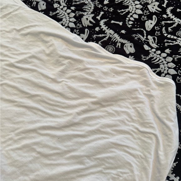 Dinosaur Fossil Pattern Throw Blanket - Black and White - Picture 3 of 8